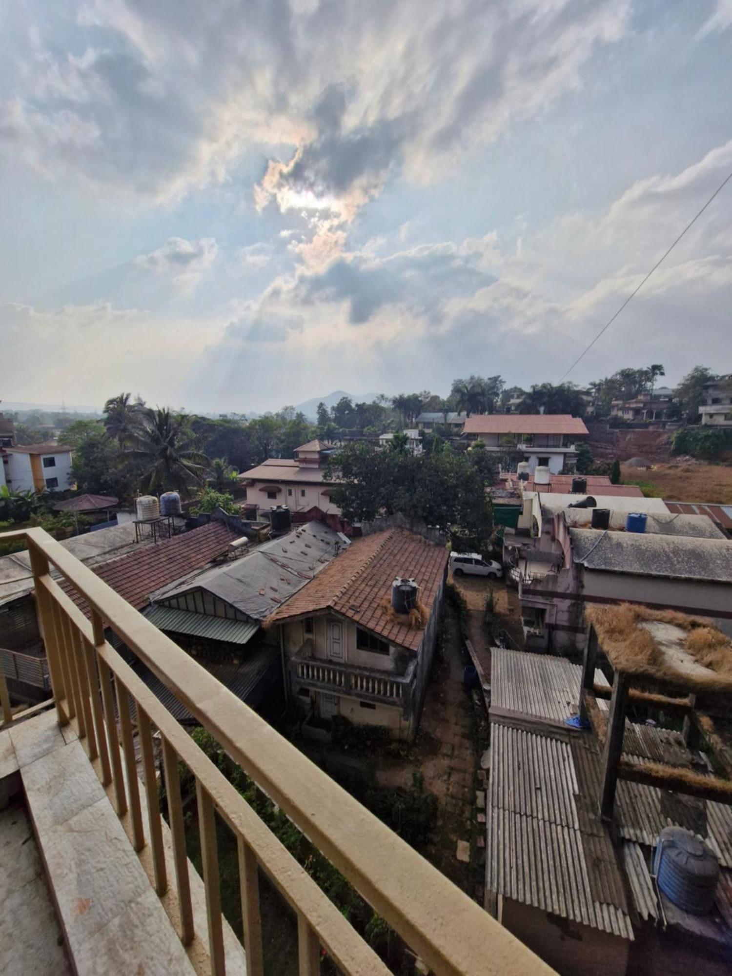 Ilif 2801 Dream Holidays Lonavala Exterior photo