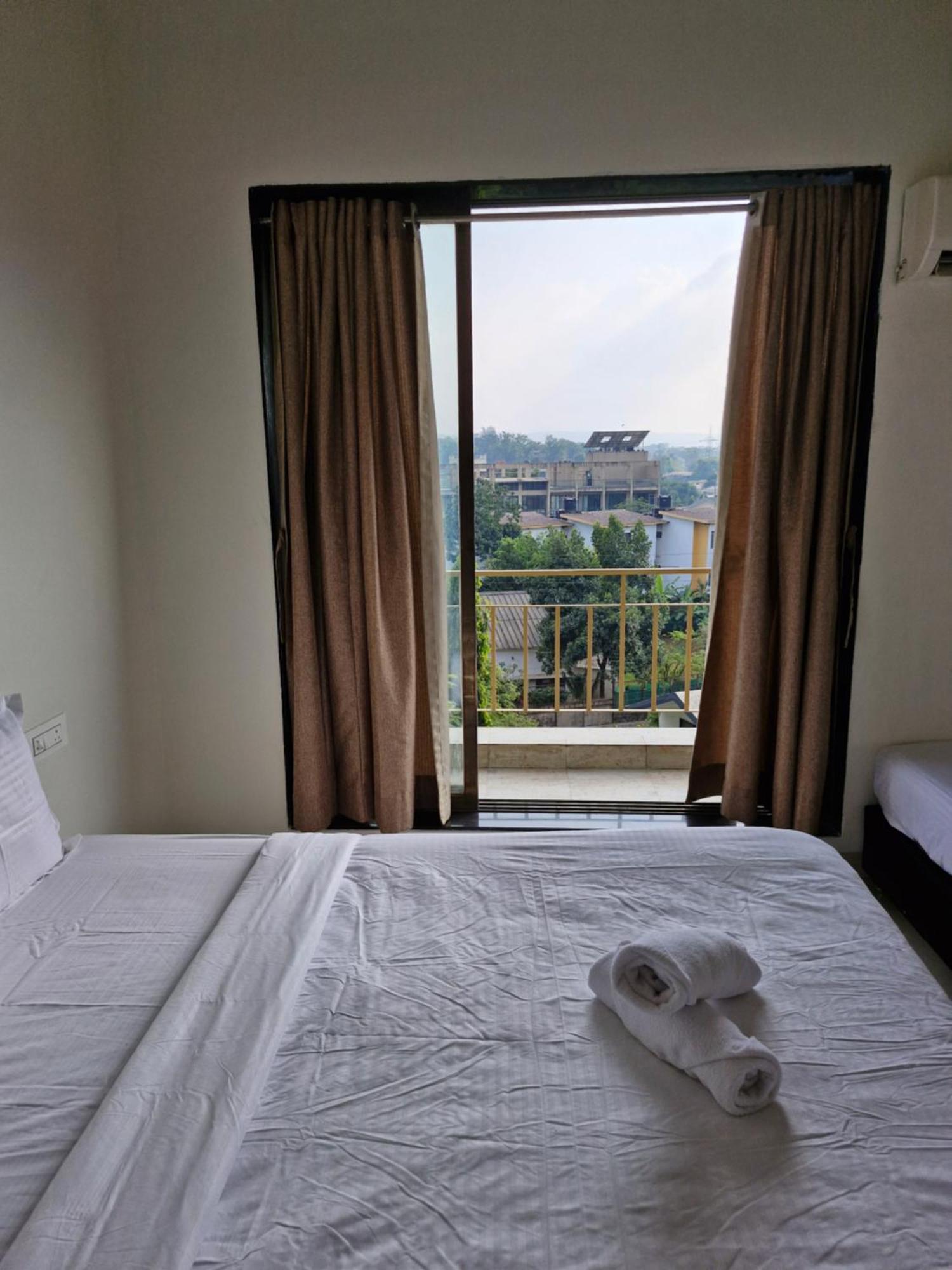 Ilif 2801 Dream Holidays Lonavala Exterior photo